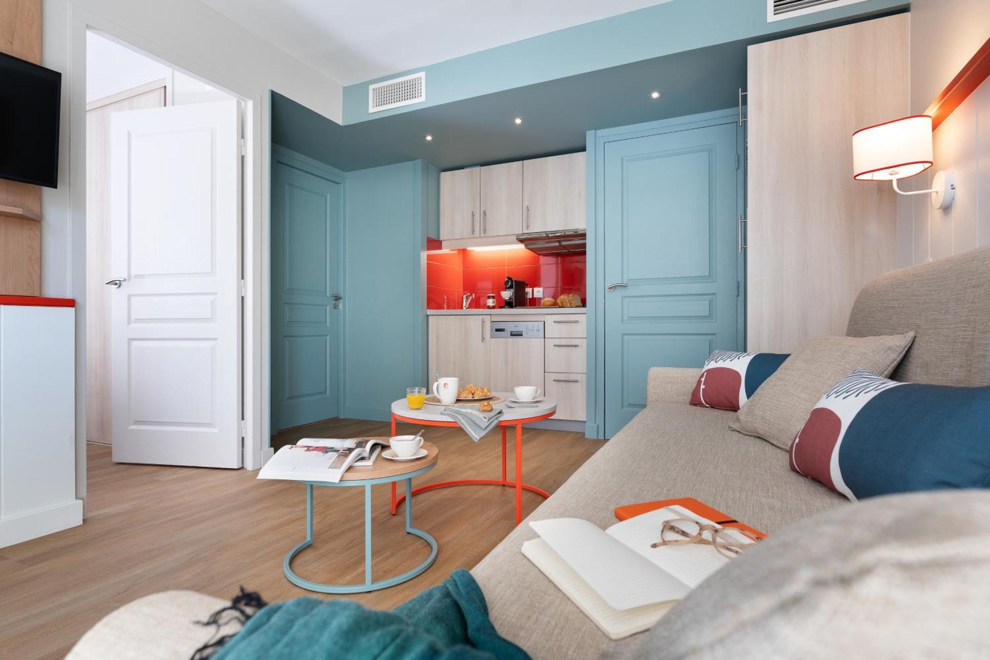 Pierre & Premium Haguna Aparthotel 4*