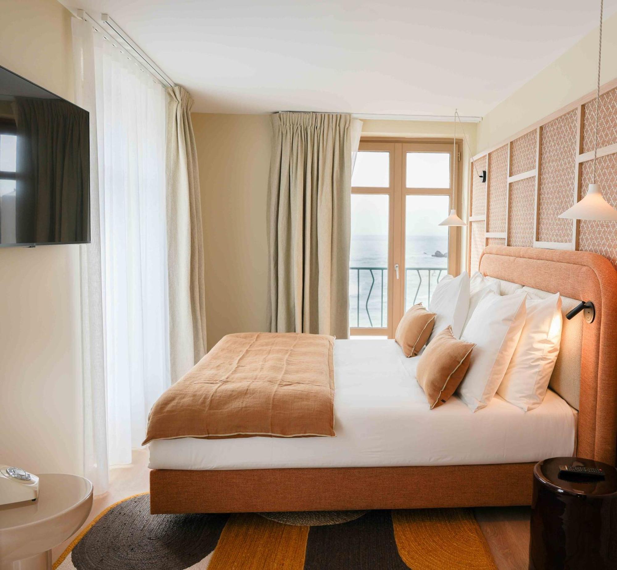 Hotel Roc Seven 3*
