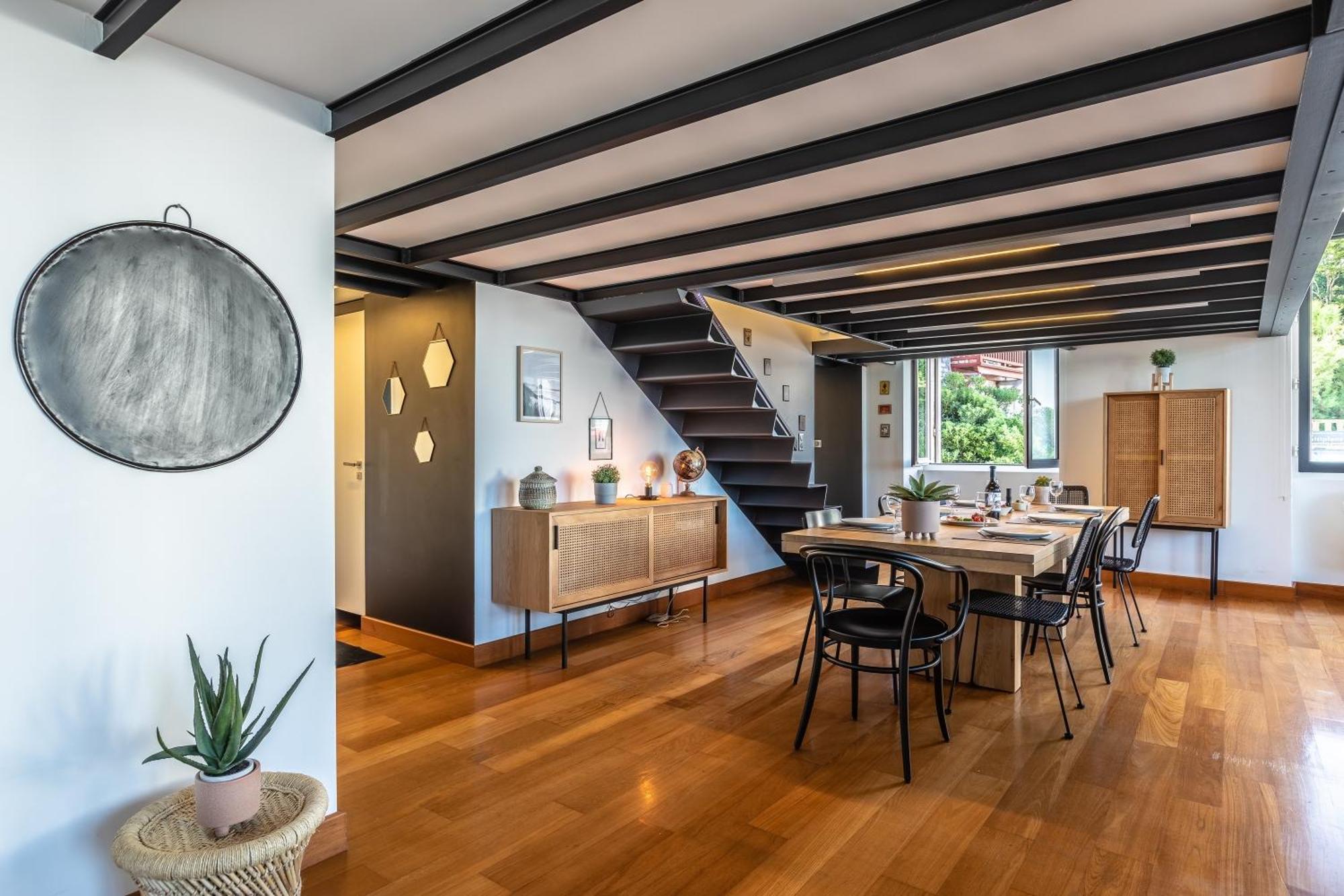 Easy Clés- Lovely Loft in front of the Port Vieux beach - Parking * Biarriz