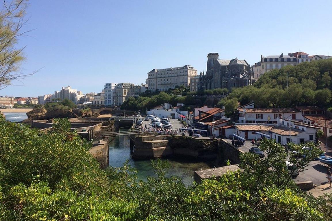 Biarritz-face Mer-appt T3-plages-piscine-tennis * Biarritz