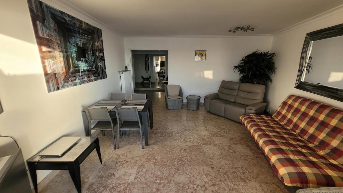 Biarritz-face Mer-appt T3-plages-piscine-tennis Apartment Biarritz