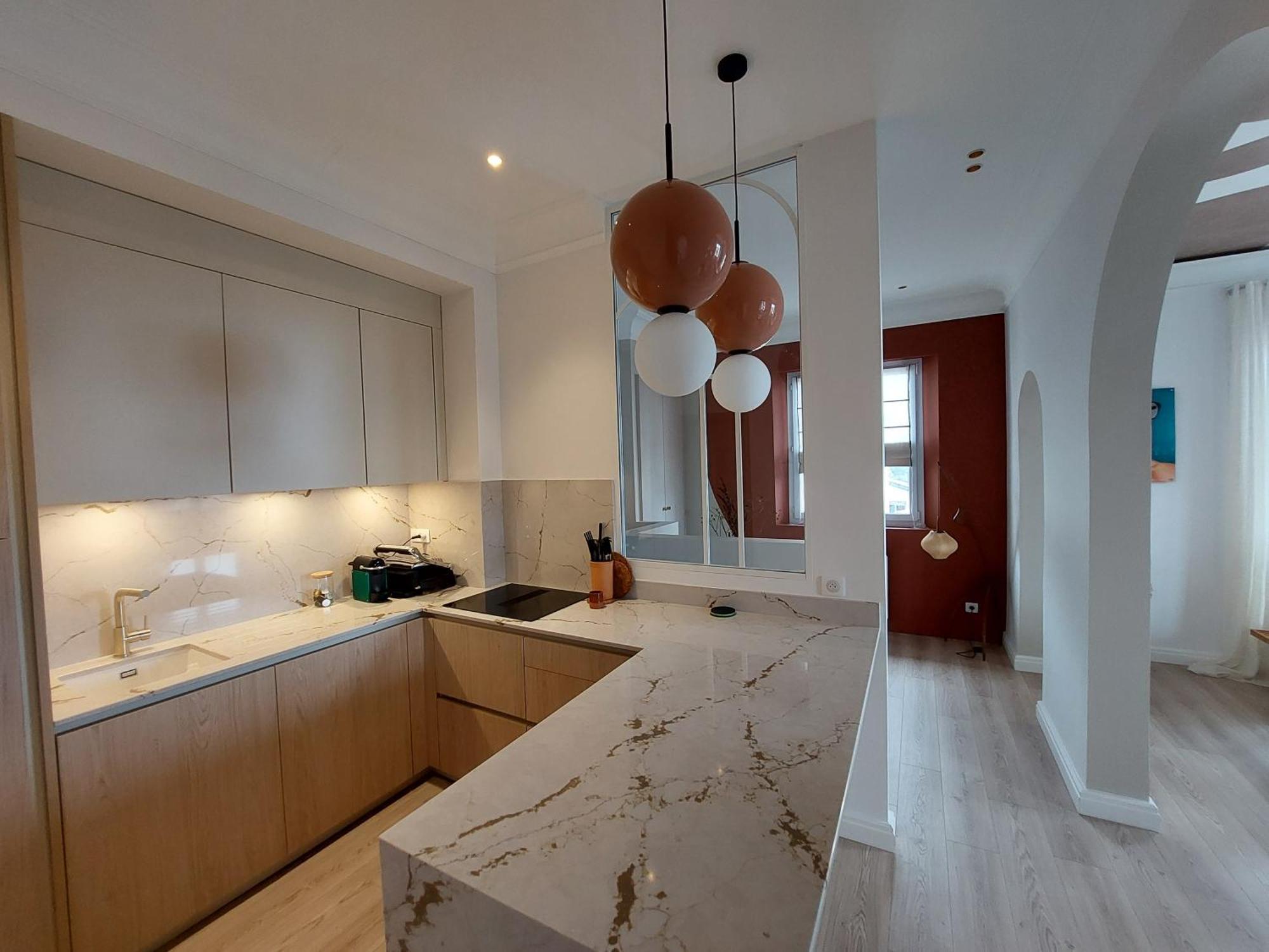 Centre - Spacieux - Calme - Chic Et Cosy - Parking Apartment