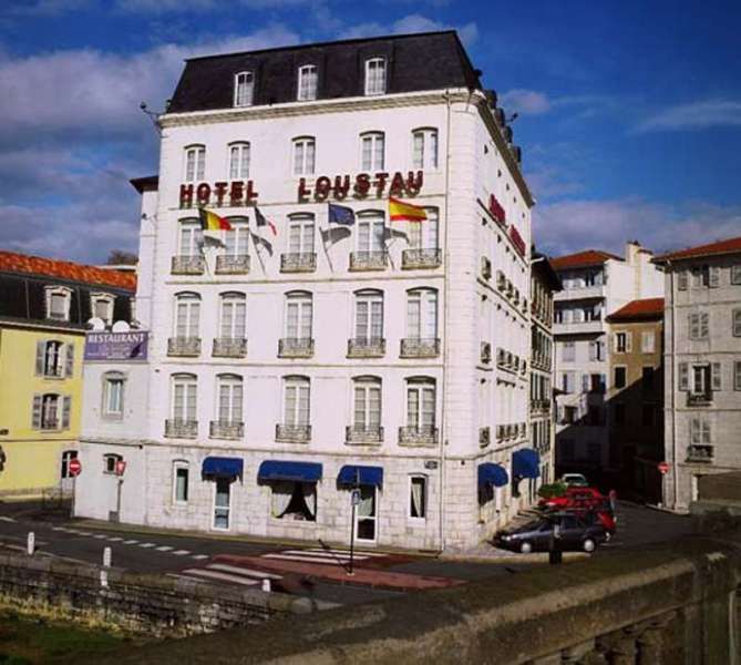 Loustau Hotel