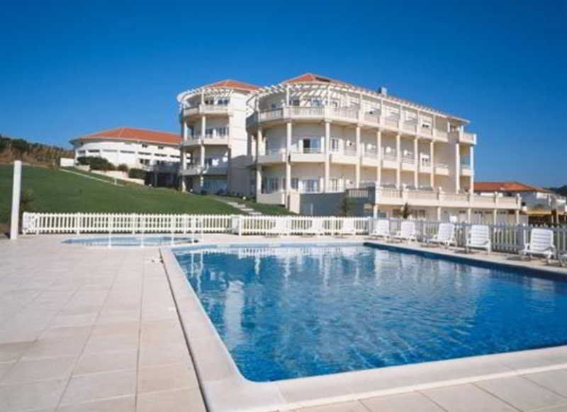 & Golf Eugenie Aparthotel