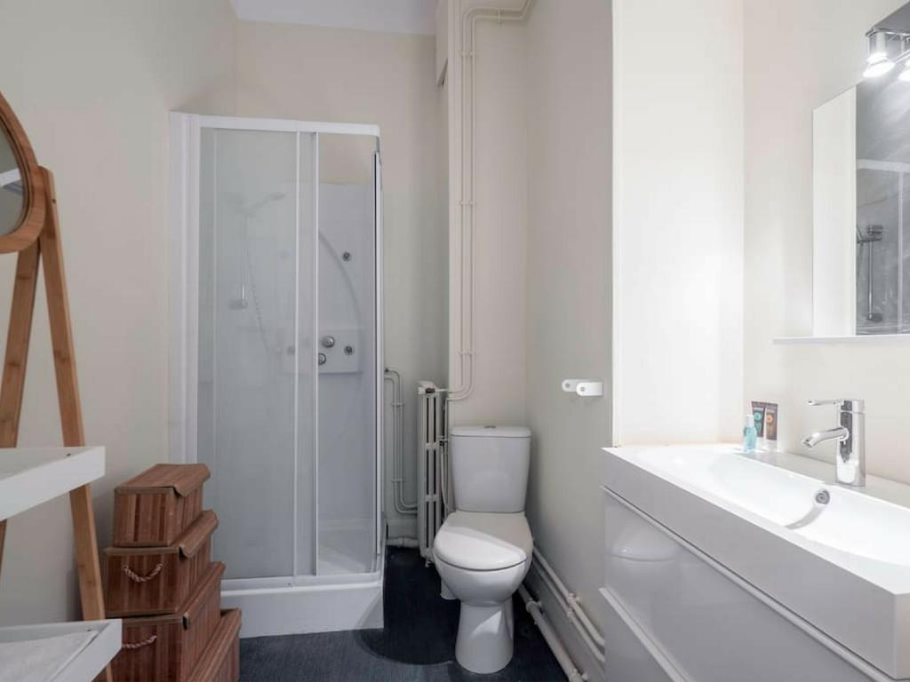 Le Palais Thermal: T2 De 75m2 Spacieux Et Moderne Apartamento *