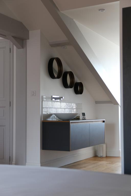 Apartment 14 Broquedis Suites