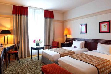 Plaza - Handwritten Collection Hotel 4*