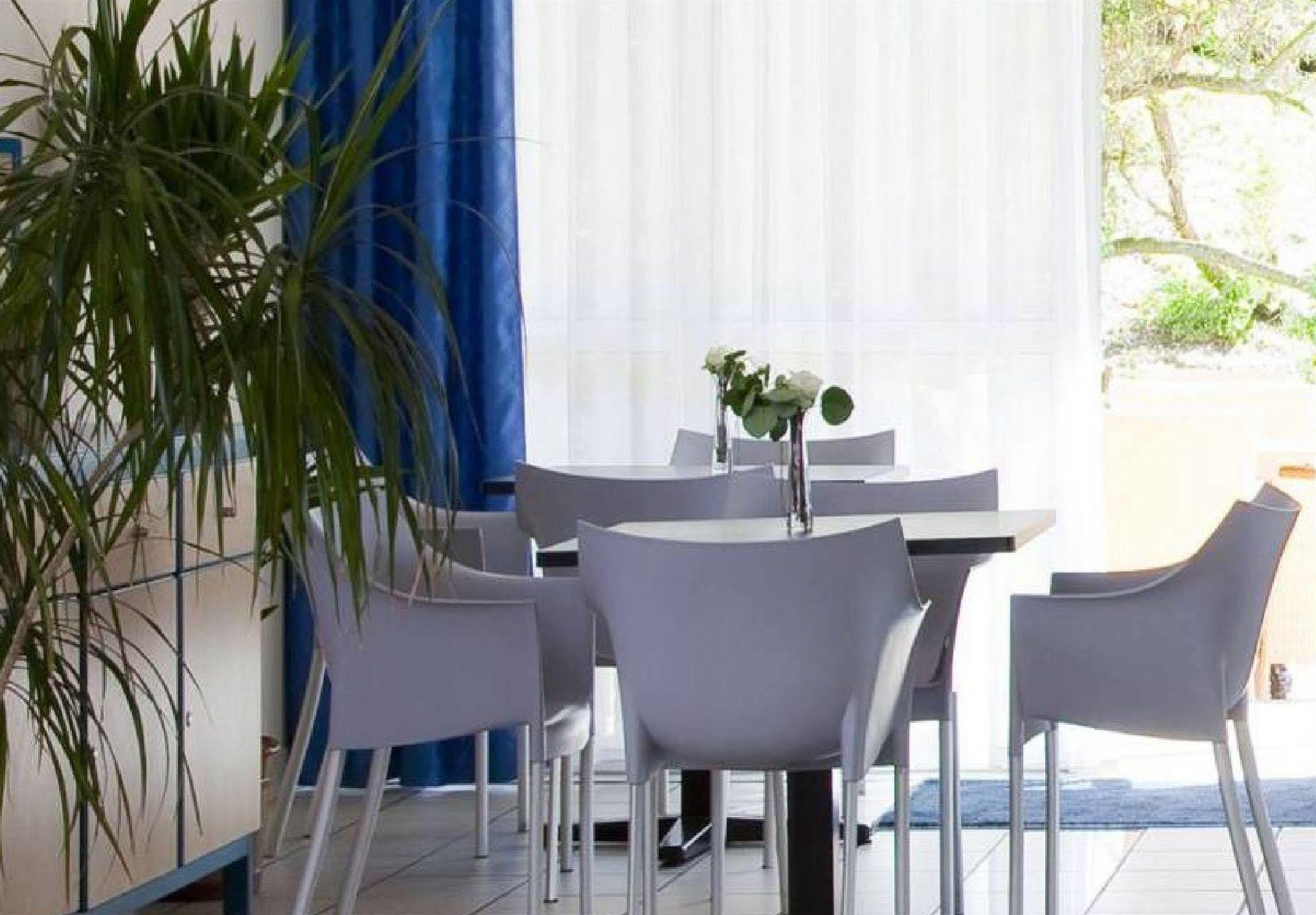 Ocean Aparthotel 4*