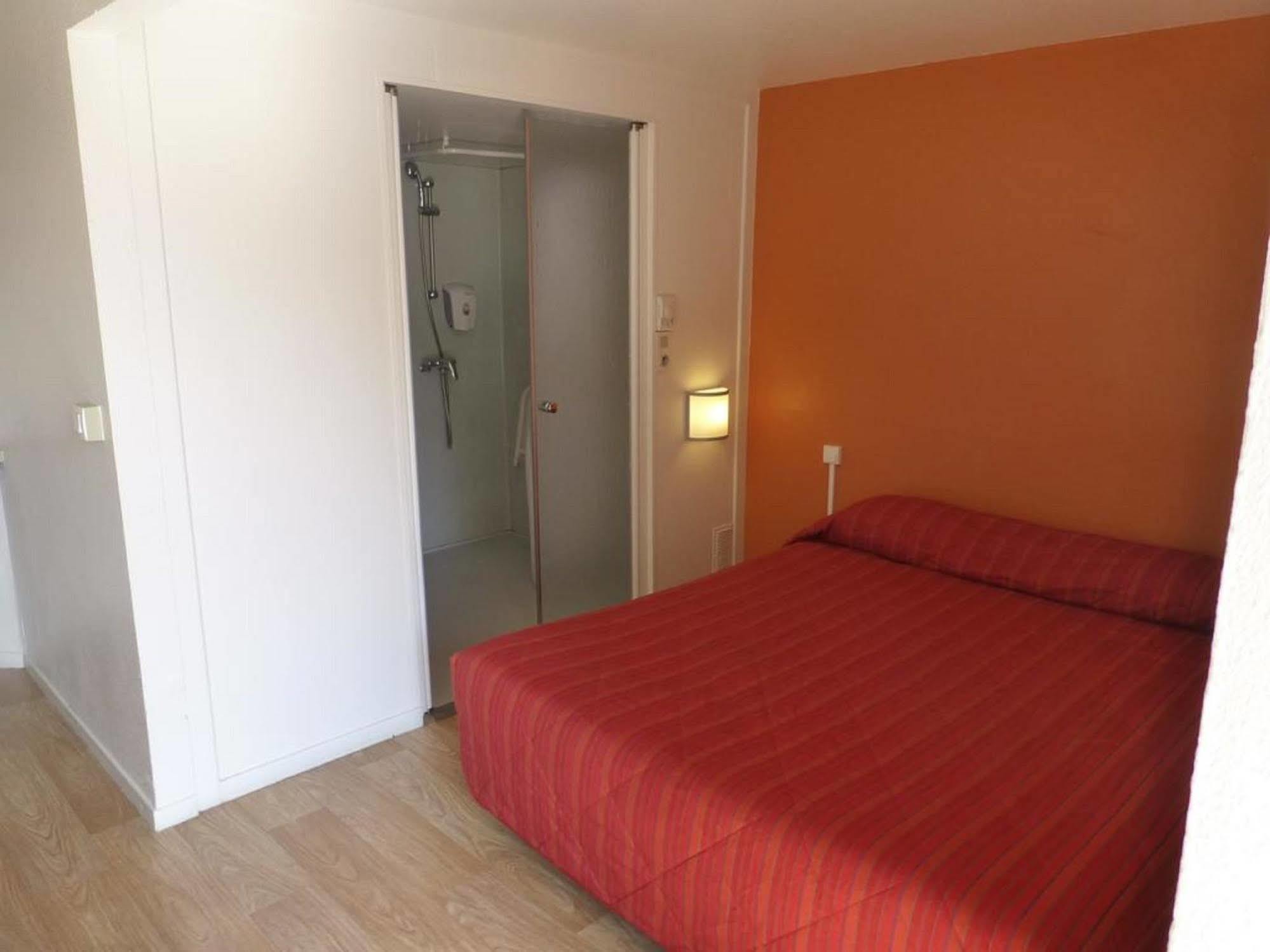 Premiere Classe Hotel 3*