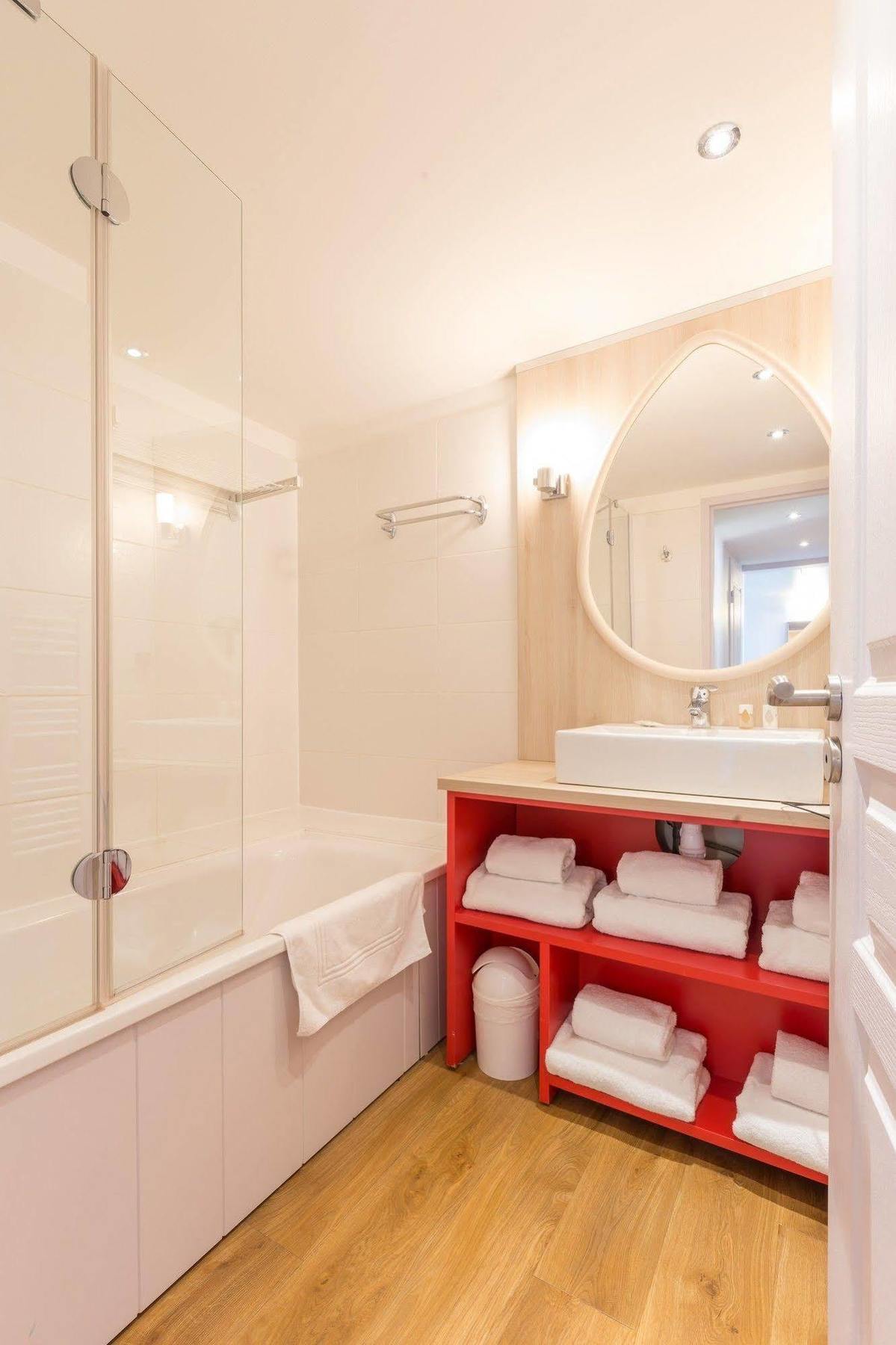 Pierre & Premium Haguna Aparthotel 4*
