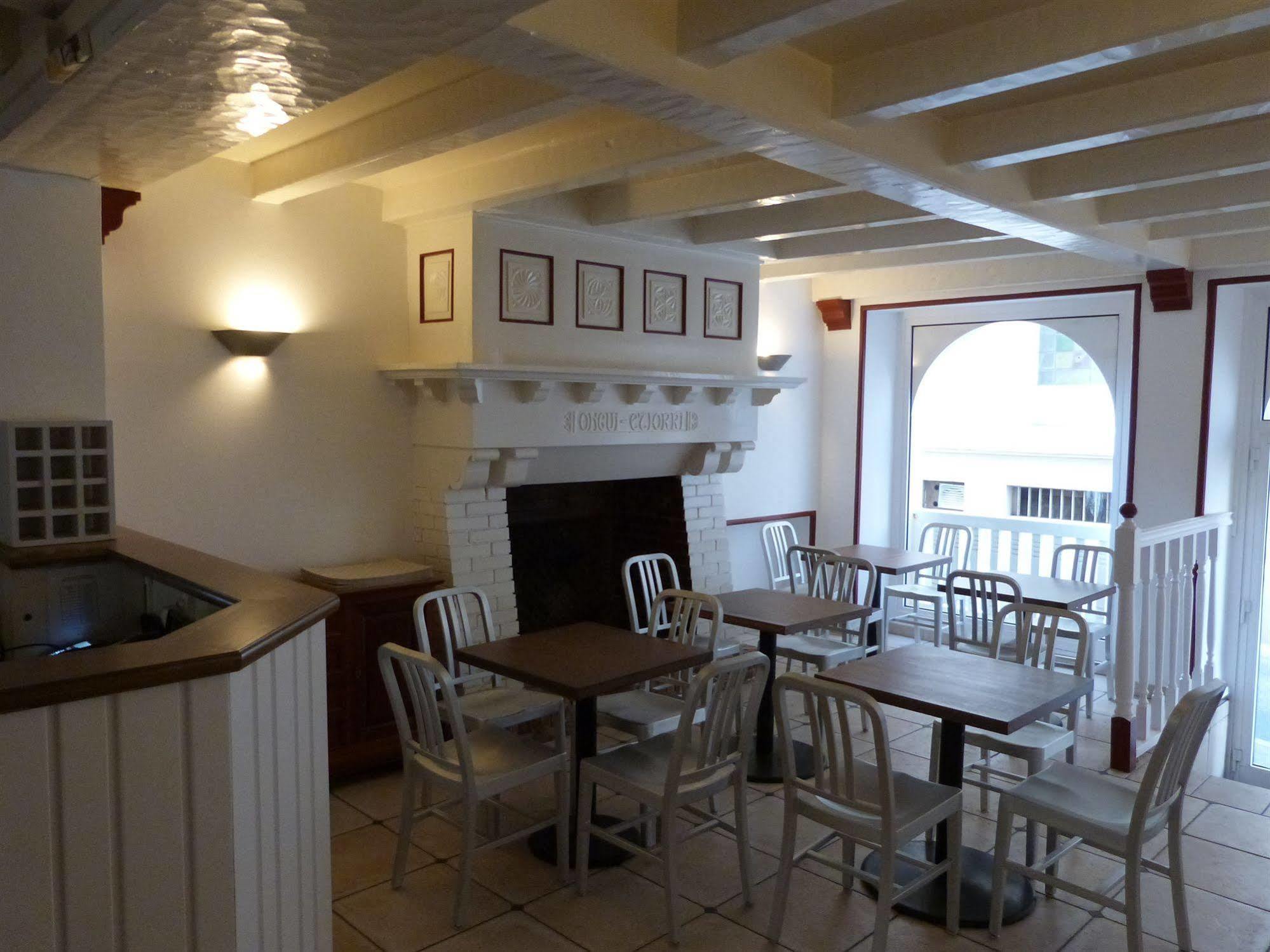 Le Petit Hotel Biarritz