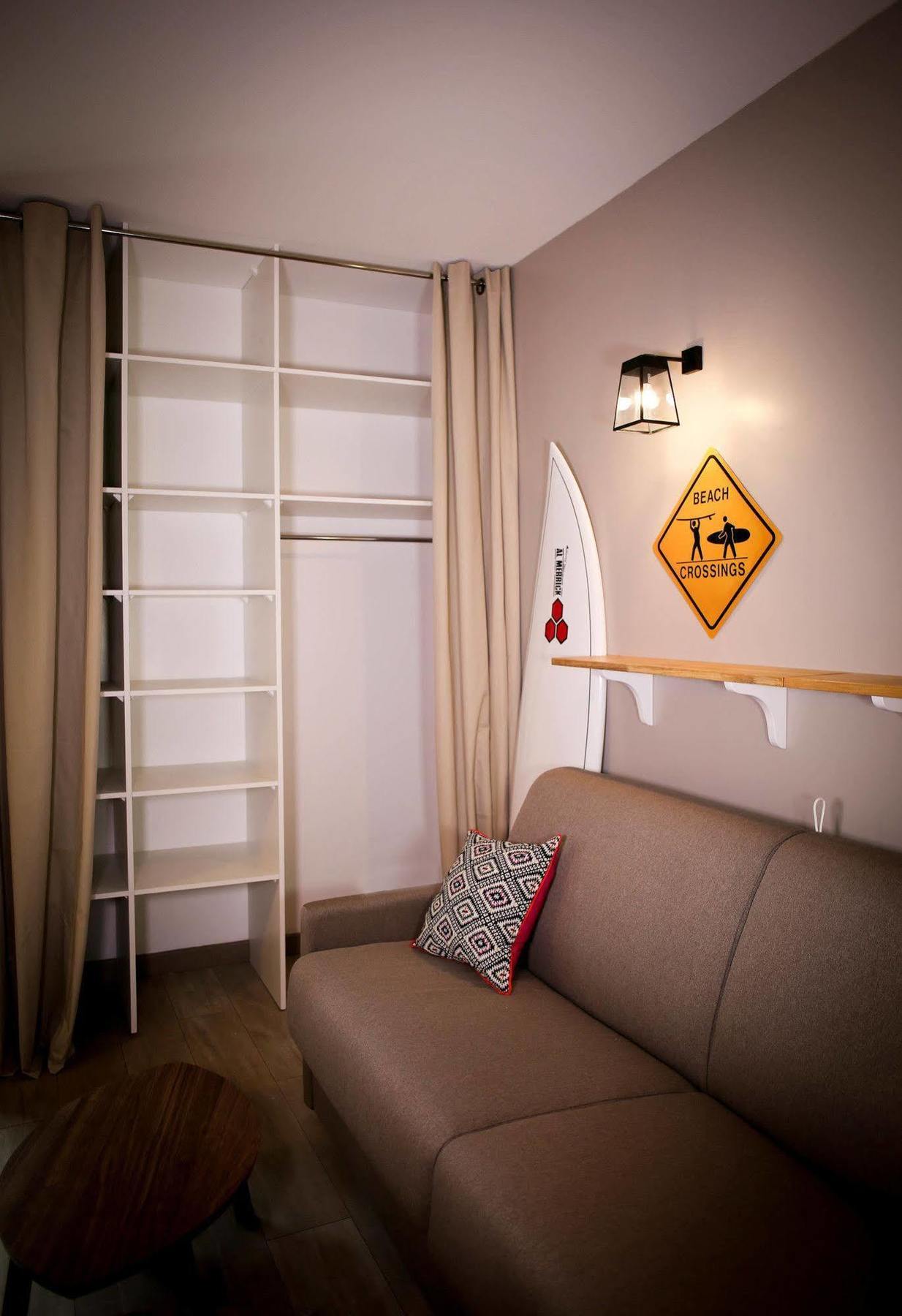 - Guerin Locations * Biarritz