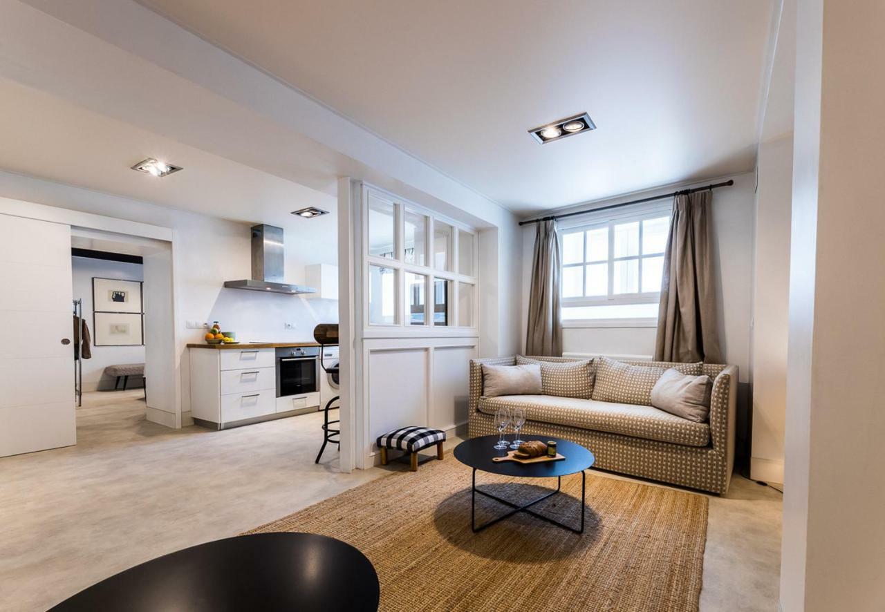 Apartment Sotoan Keyweek Design Close To The Port-vieux In *
