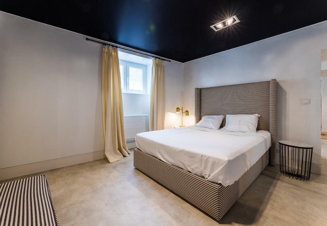 Apartment Sotoan Keyweek Design Close To The Port-vieux In *