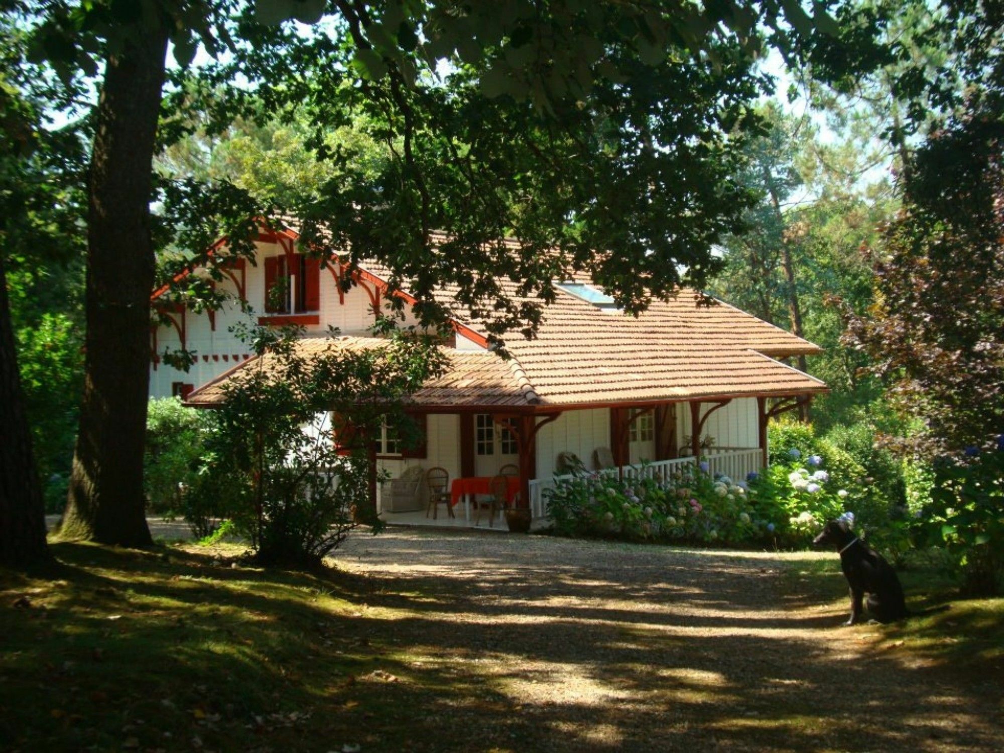 Hotel Un Jardin A 3*