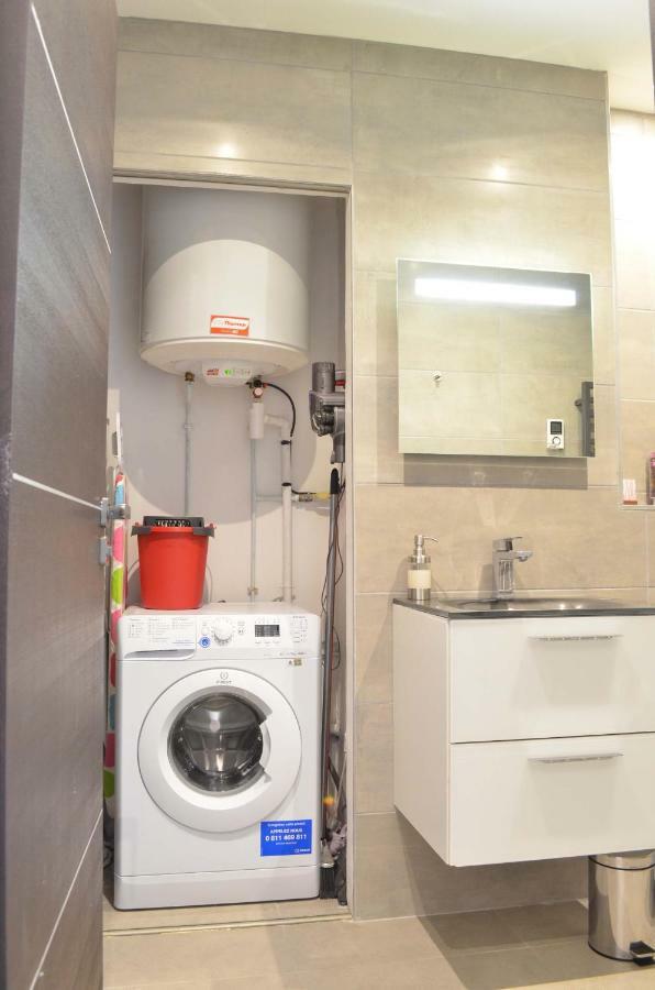 - Rénové Et Moderne - Au Calme - Centre - à Pied Appartement