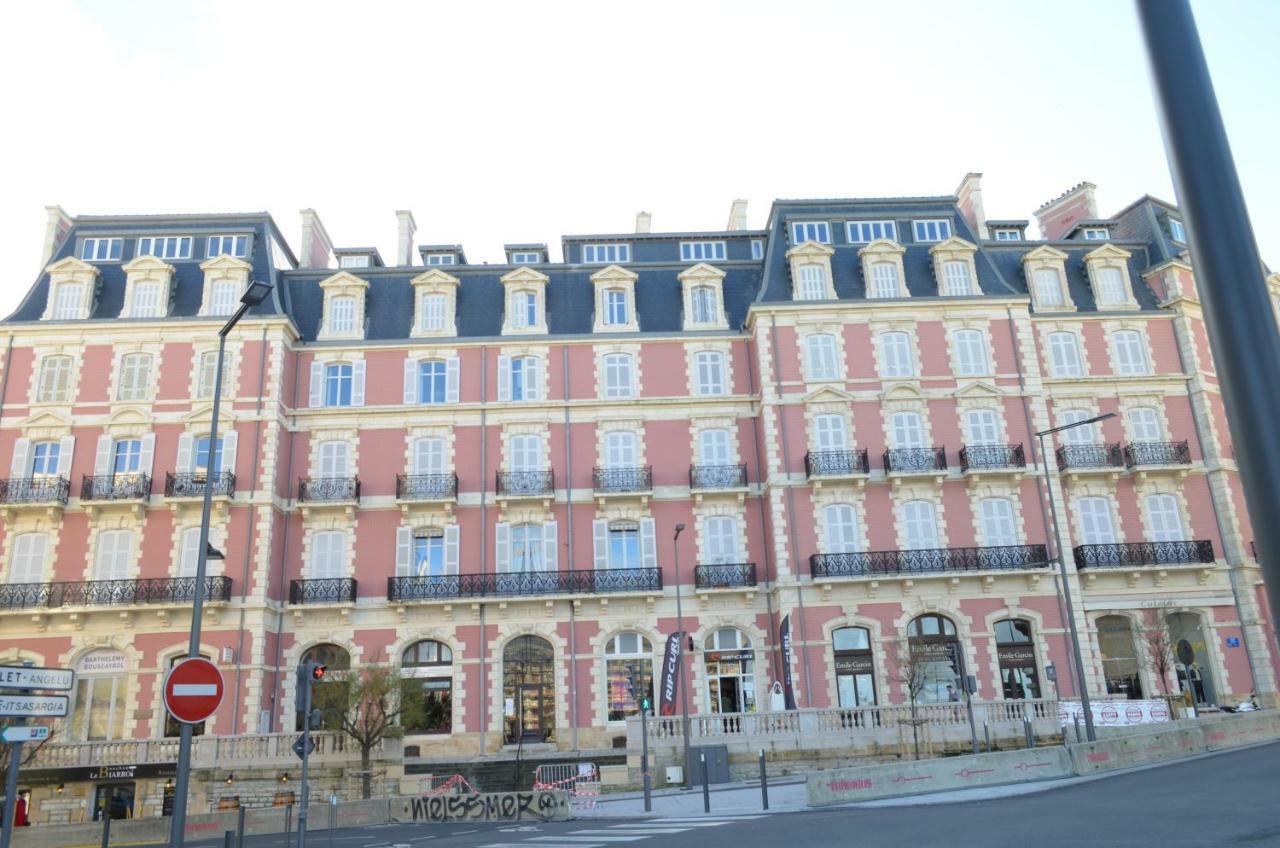 Palais Continental Apartment *