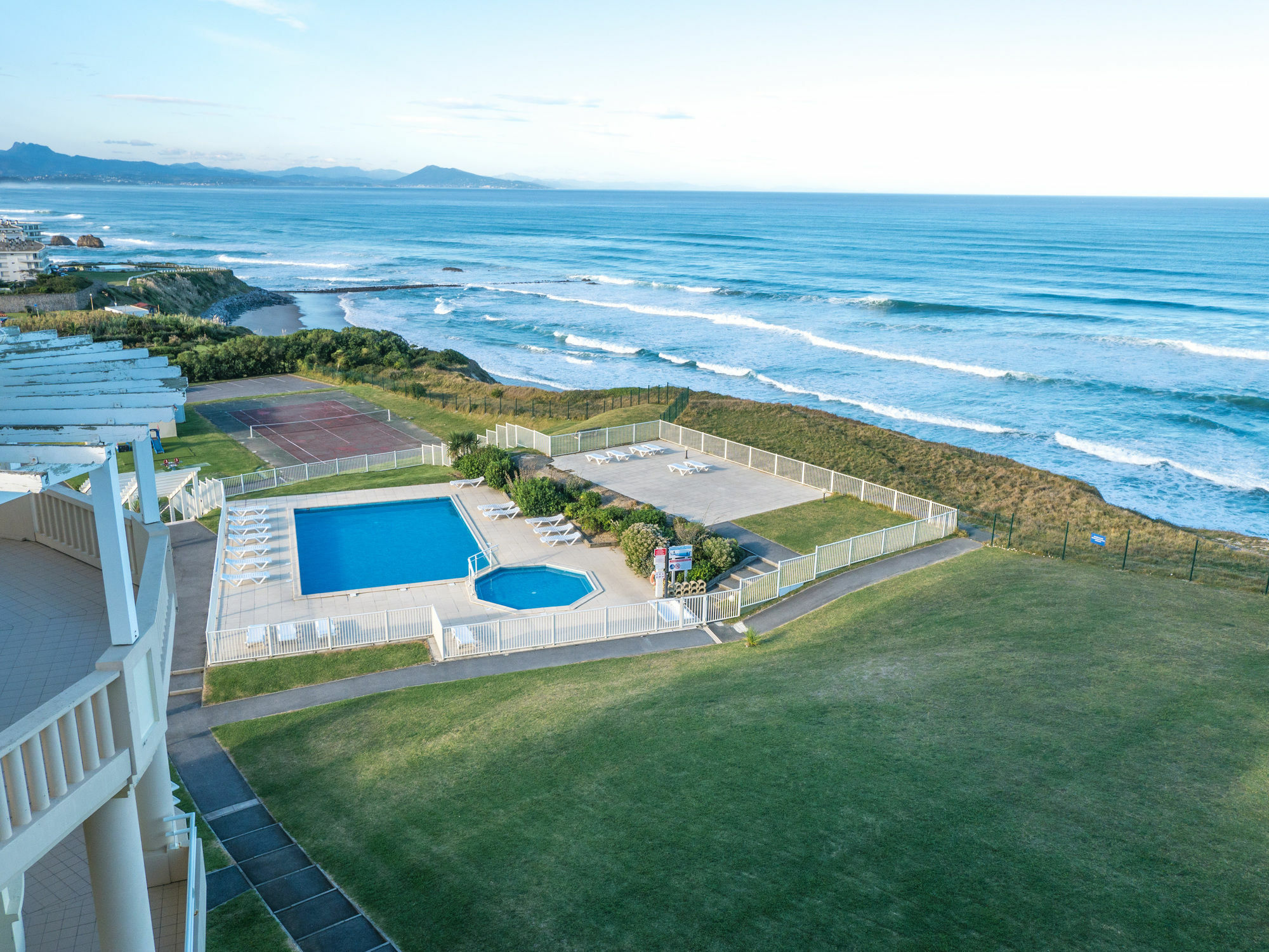 & Golf Eugenie Aparthotel 4*