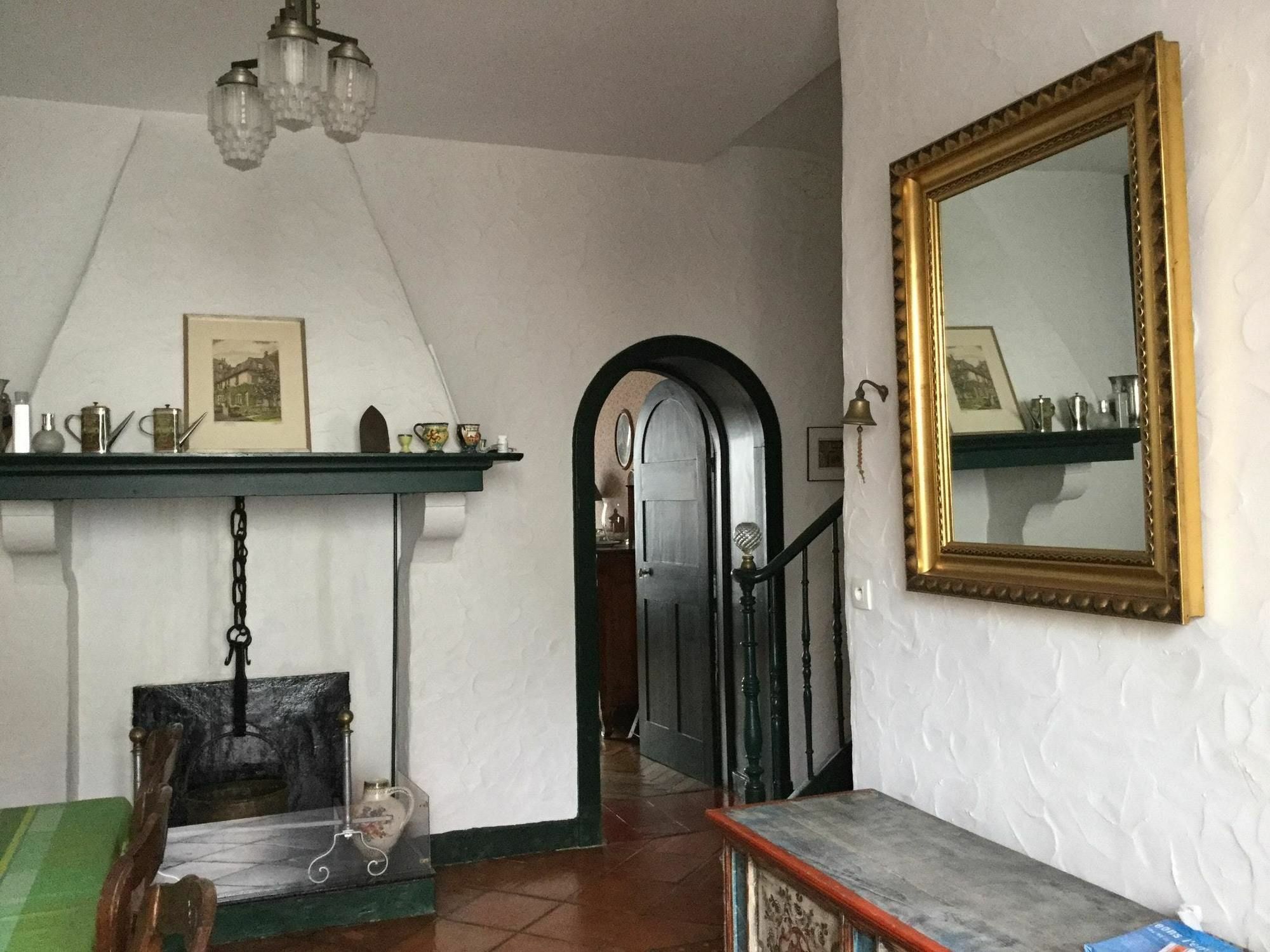 Apartment House With 2 Bedrooms In The Heart Of Biarritz, Walking Distance From *