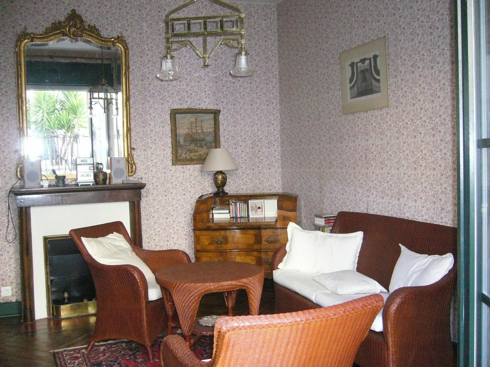 House With 2 Bedrooms In The Heart Of Biarritz, Walking Distance From Apartment Biarritz